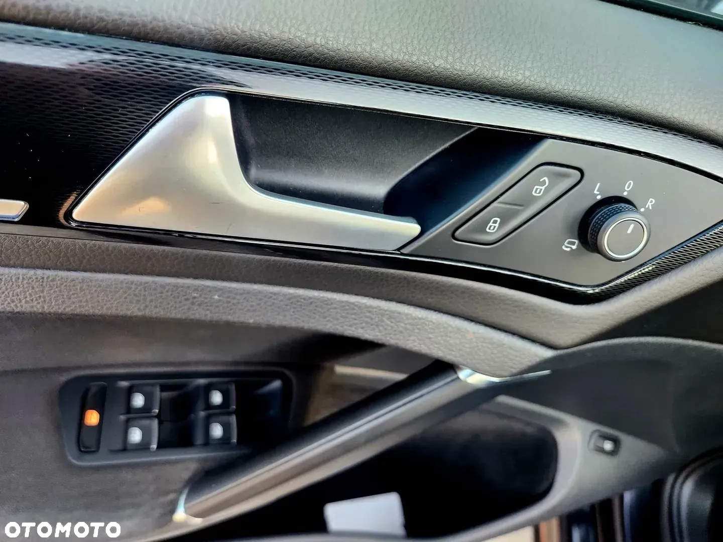 Volkswagen Golf 1.5 eHybrid OPF DSG Style - 25