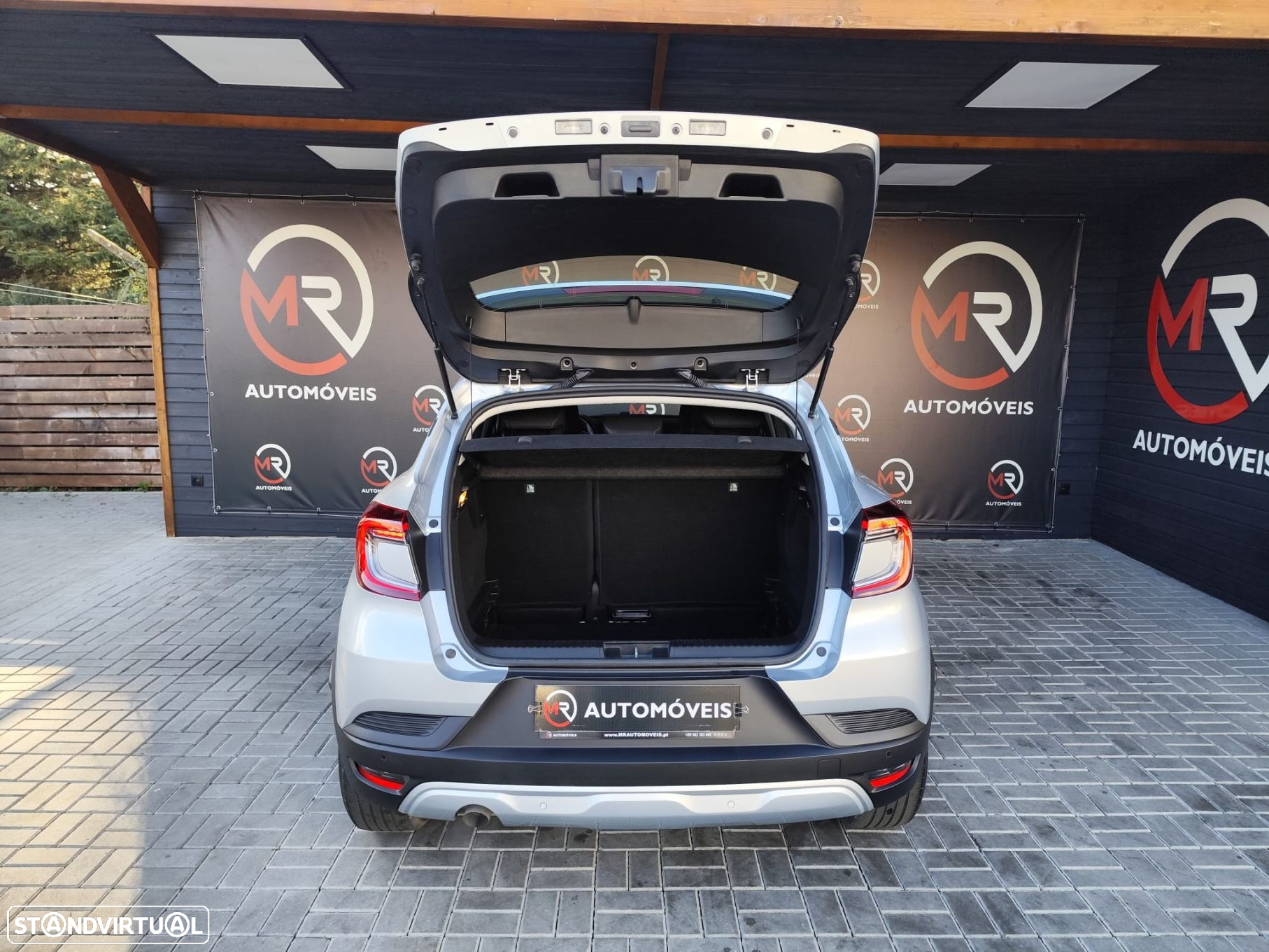 Renault Captur - 29