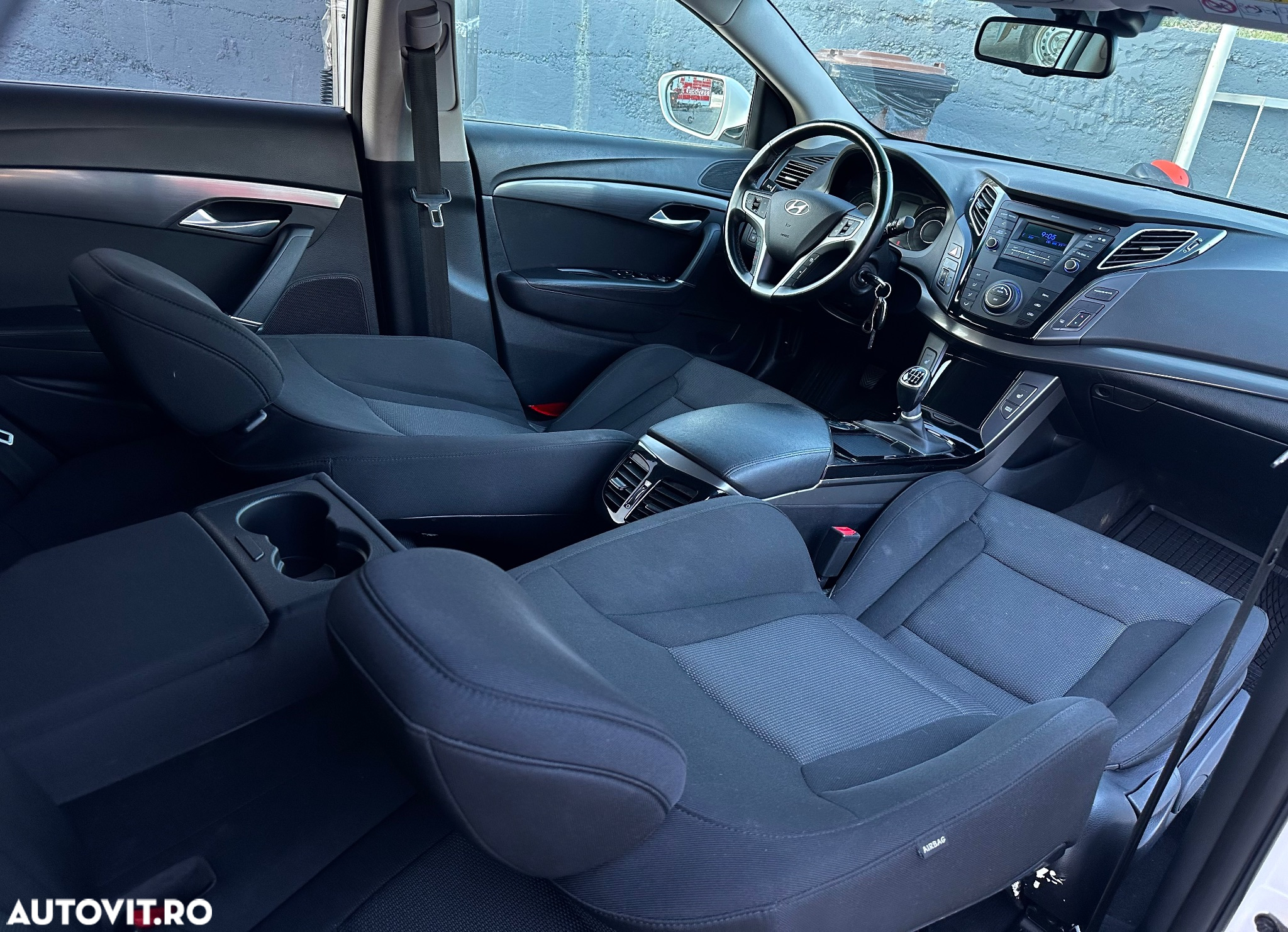 Hyundai i40 Kombi 1.7 CRDi Premium - 6