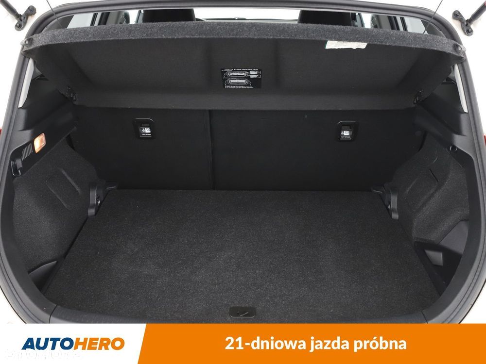 Toyota Auris - 18
