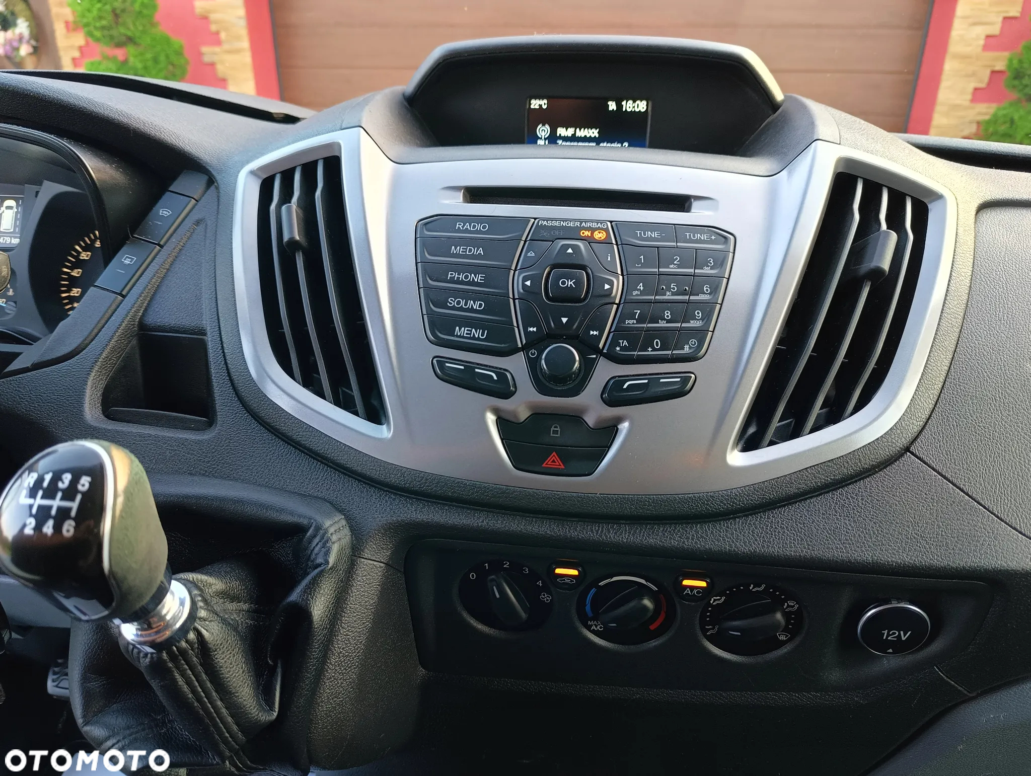 Ford Transit - 26