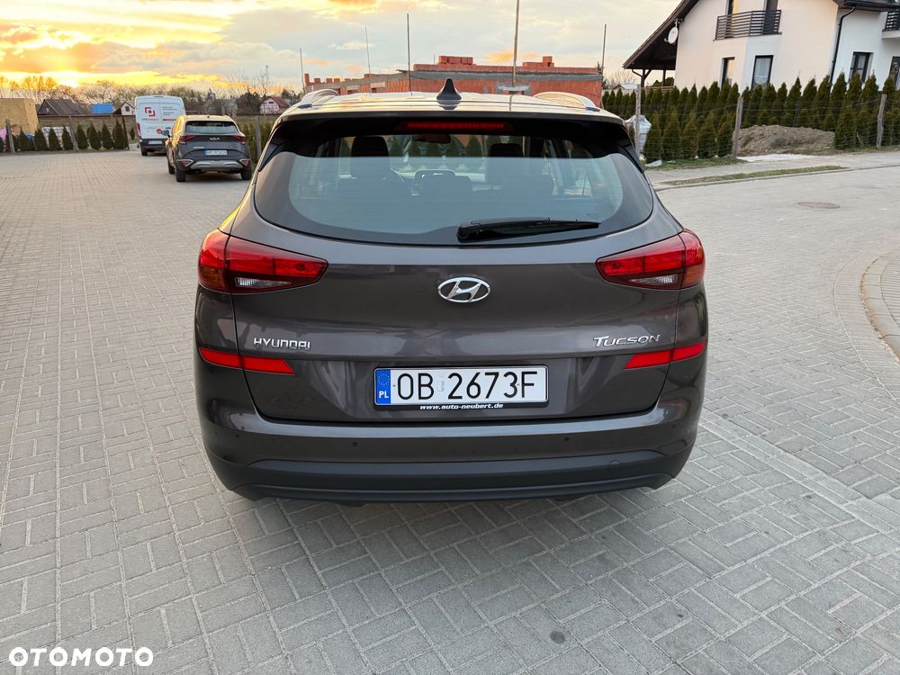 Hyundai Tucson blue 1.6 GDi 2WD Navi - 9