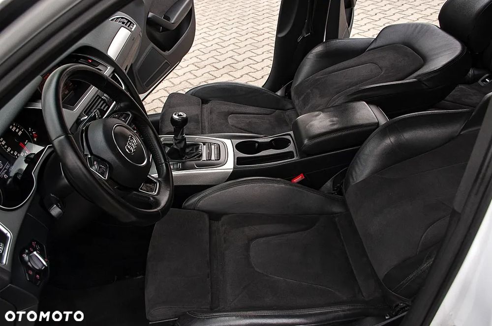 Audi A4 Avant 2.0 TDI DPF S line Sportpaket - 39