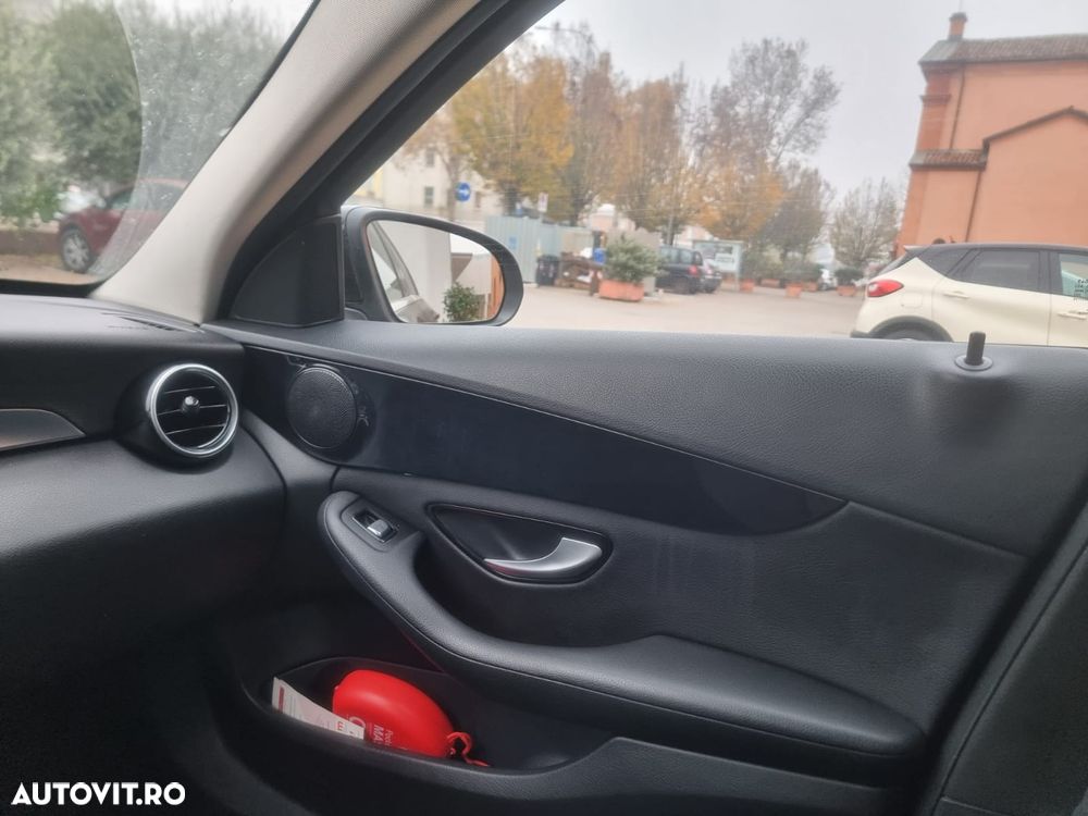 Mercedes-Benz C 200 (BlueTEC) d 7G-TRONIC Avantgarde - 8