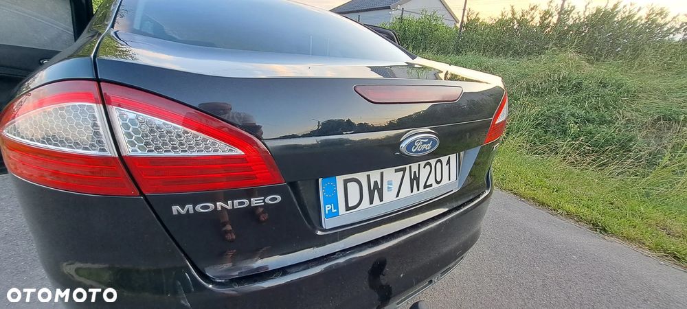 Ford Mondeo 2.0 TDCi Titanium - 30