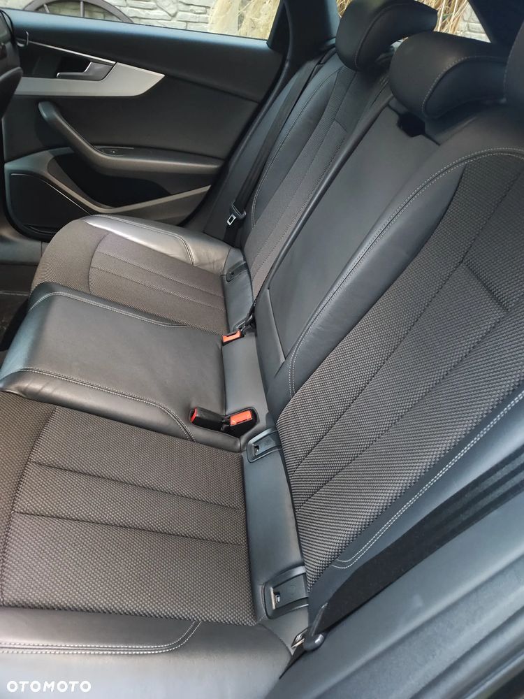 Audi A4 Avant 2.0 TDI ultra S tronic design - 16