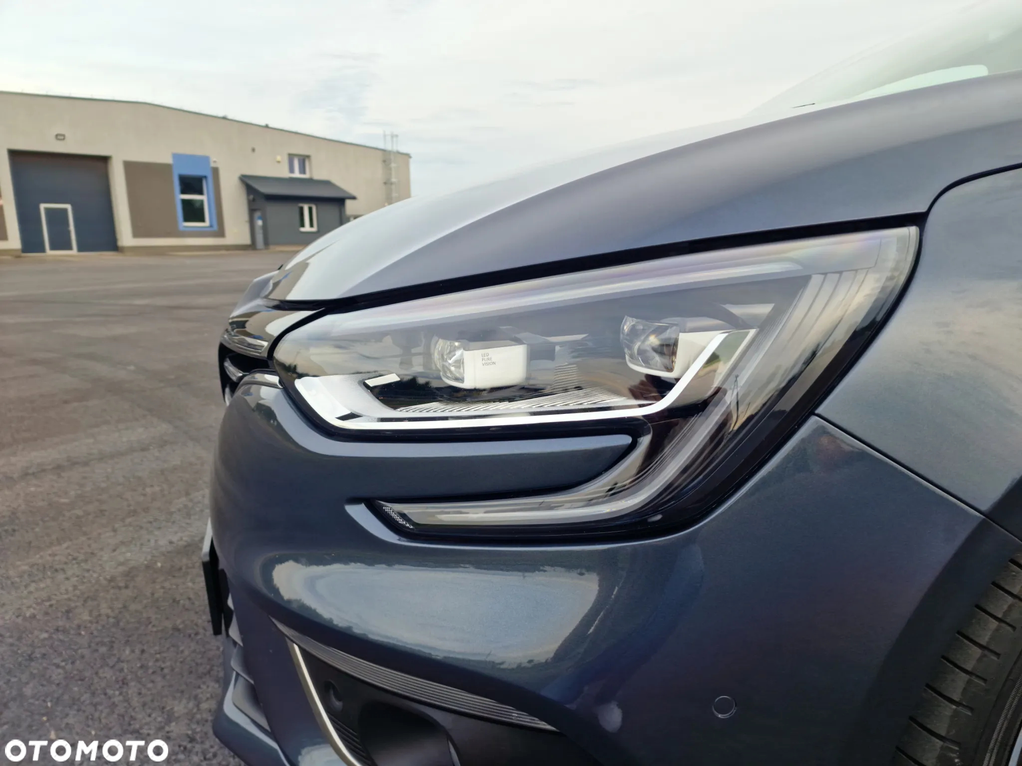 Renault Megane ENERGY TCe 130 Start & Stop Bose Edition - 31