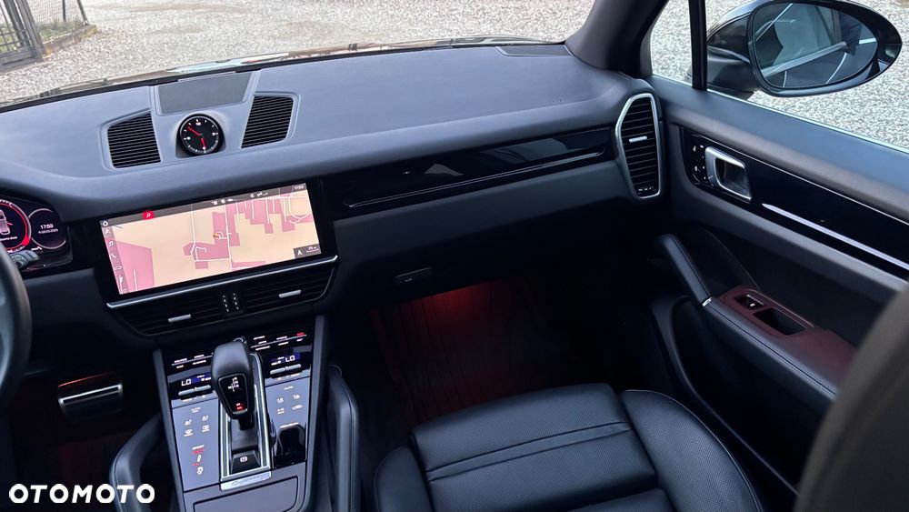 Porsche Cayenne S Platinum Edition - 28