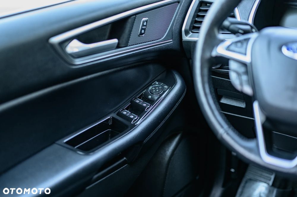 Ford Edge - 23