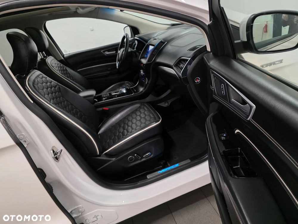 Ford Edge 2.0 EcoBlue Bi-Turbo 4x4 Vignale - 30