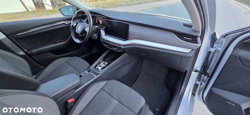 Skoda Octavia 2.0 TDI DSG Style - 11