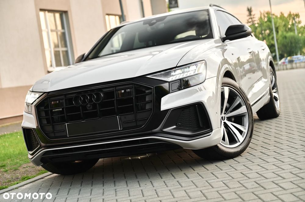 Audi Q8 - 5