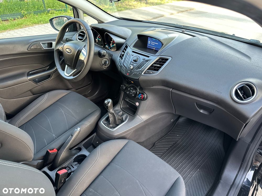Ford Fiesta - 15