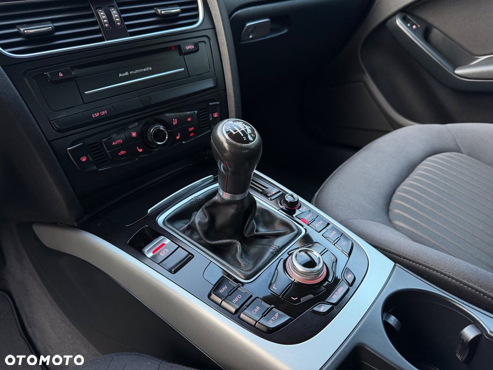 Audi A4 Avant 2.0 TDI DPF Ambiente - 22