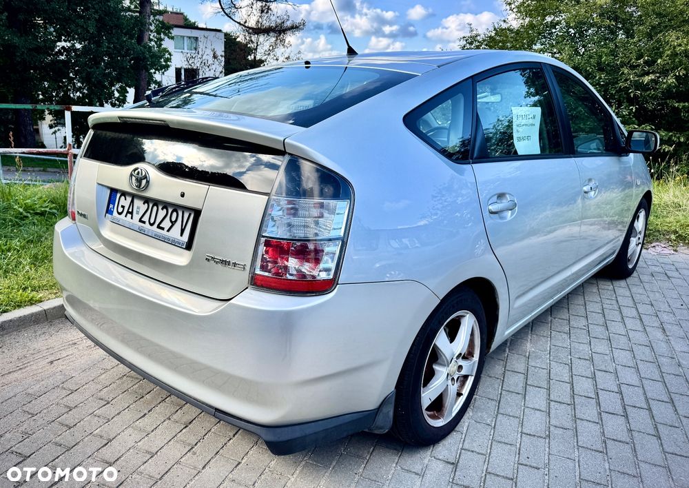 Toyota Prius 1.5 VVT-i Prestige