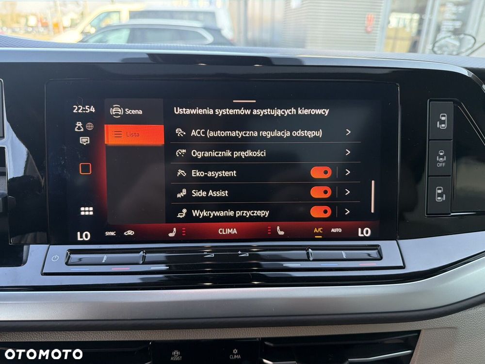 Volkswagen Multivan 2.0 TDI L1 Style DSG - 24