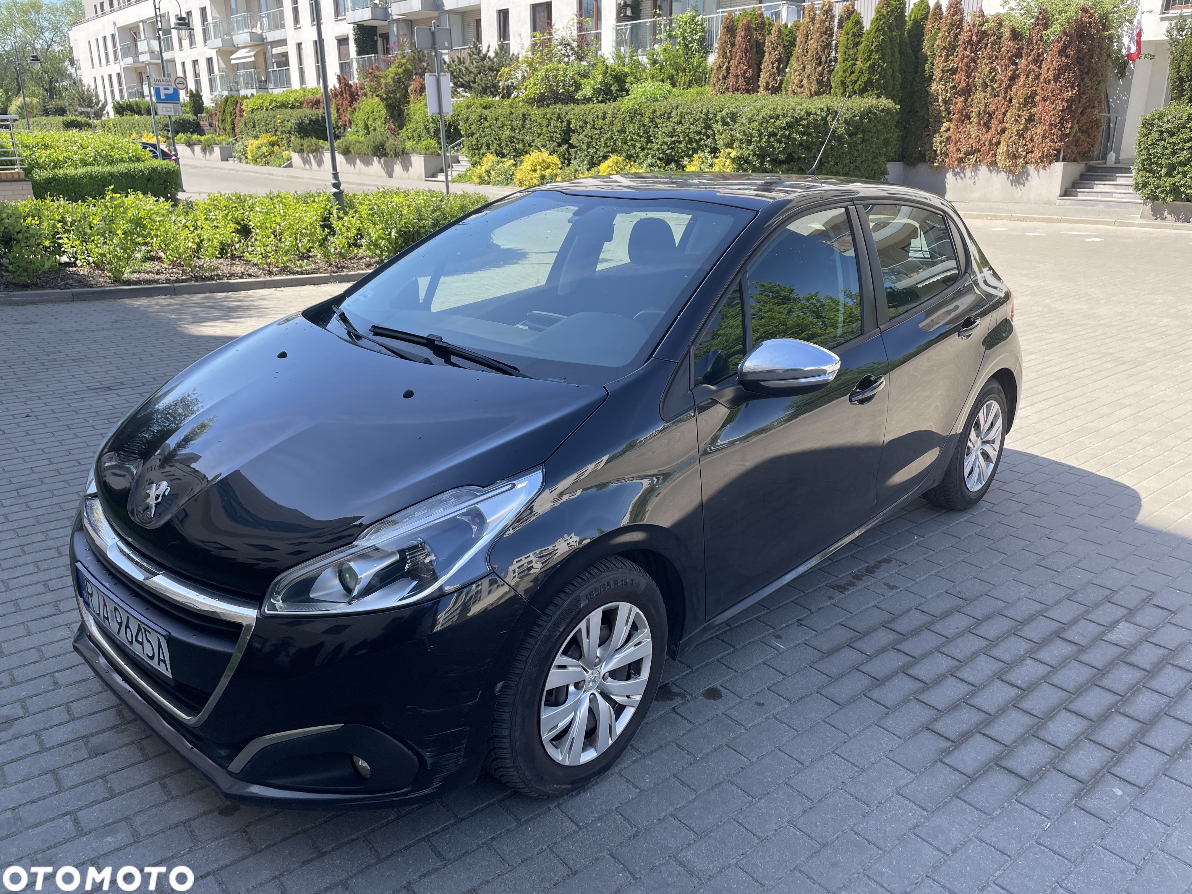 Peugeot 208 1.4 HDi Active - 1