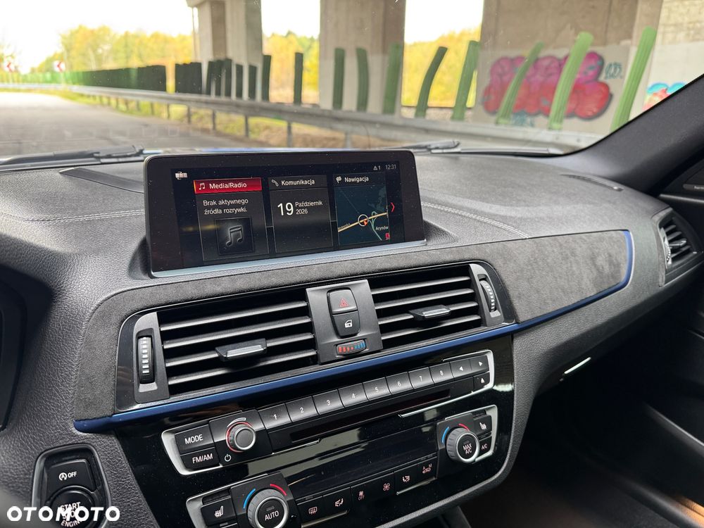 BMW Seria 2 M240i sport - 9