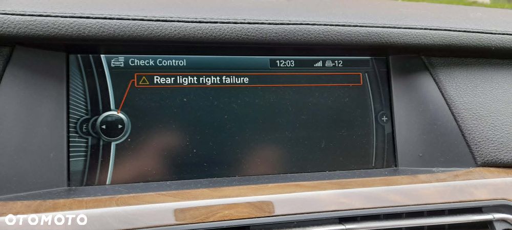 BMW Seria 7 750i - 20