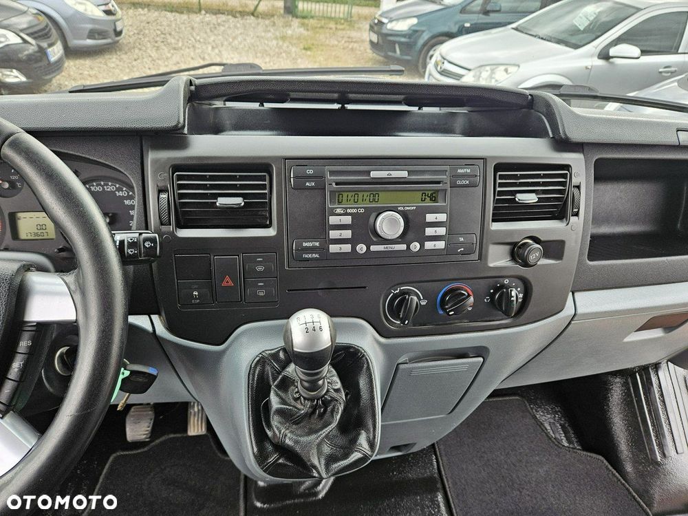 Ford Transit - 16