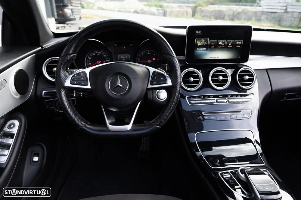 Mercedes-Benz C 220 d Cabrio 9G-Tronic AMG Line - 8