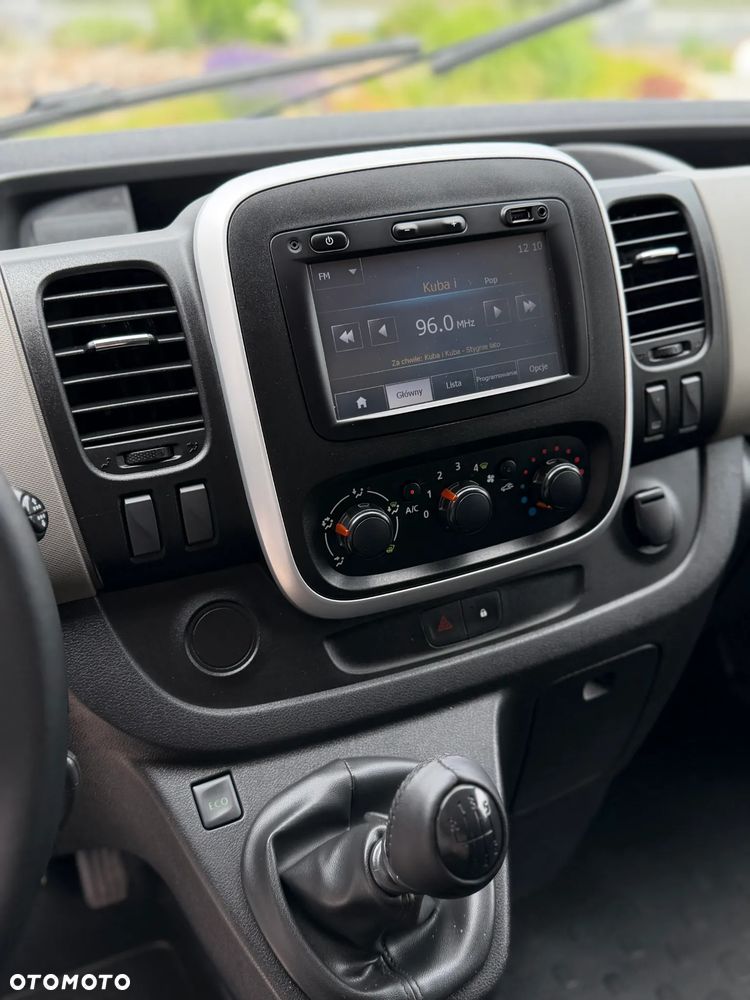 Renault TRAFIC - 27