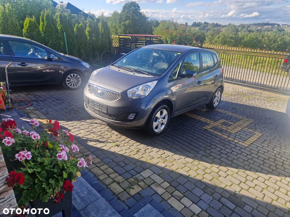 Kia Venga 1.6 CVVT Automatik Vision - 1