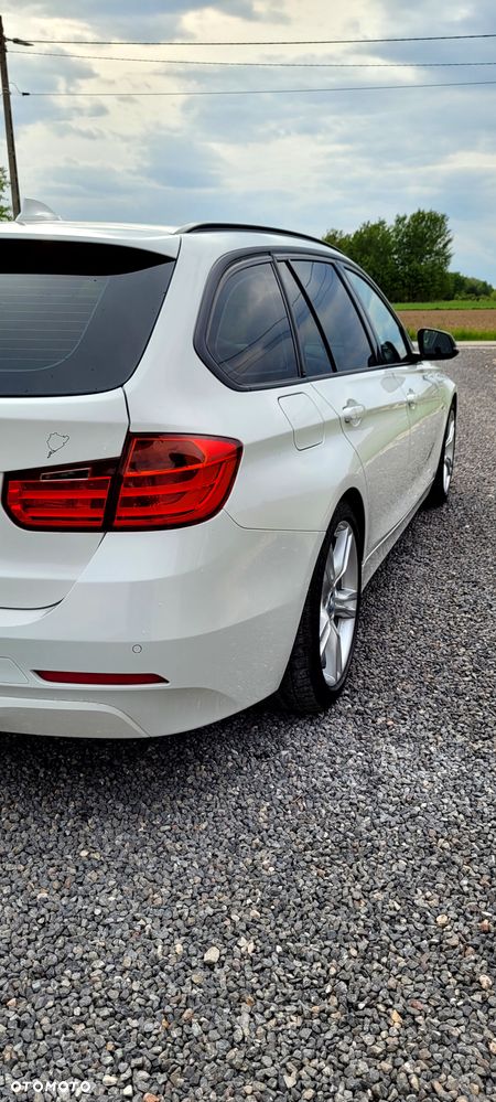 BMW Seria 3 320d DPF Edition Sport - 26