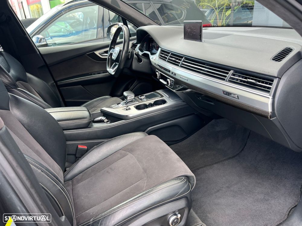 Audi SQ7 TDI quattro Tiptronic - 41