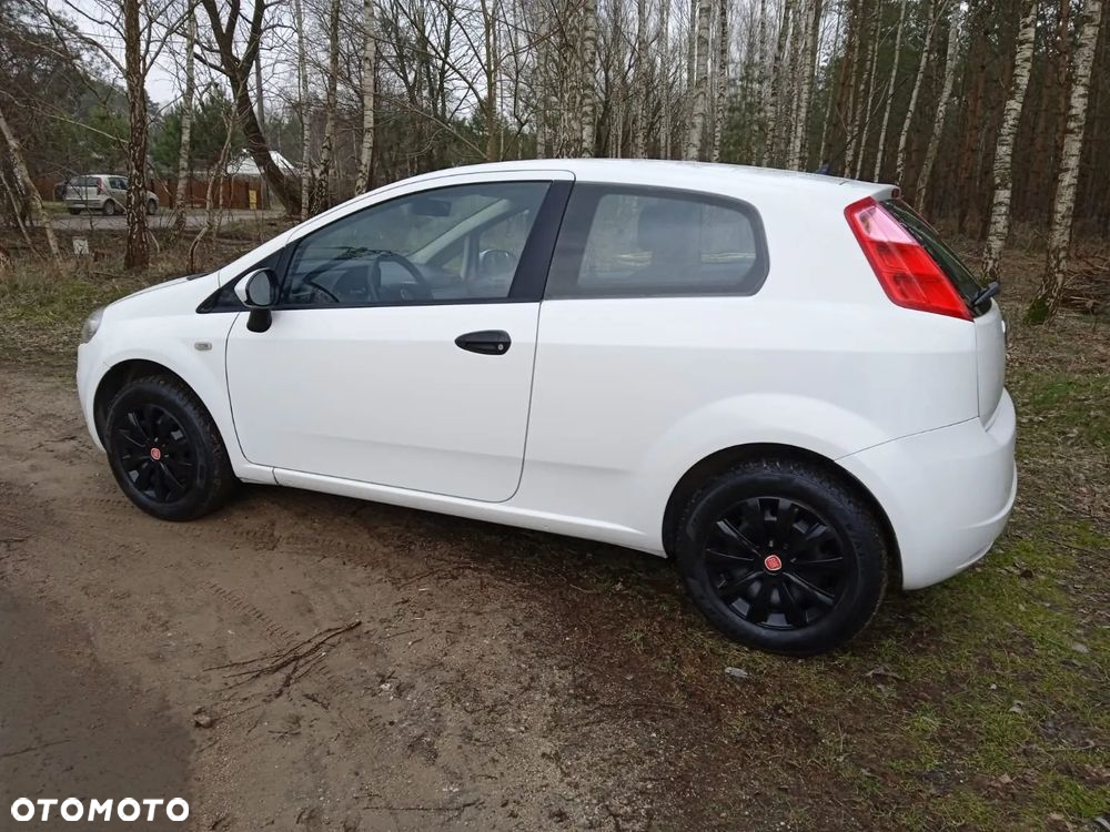 Fiat Grande Punto Actual 1.2 8V Fresh - 8