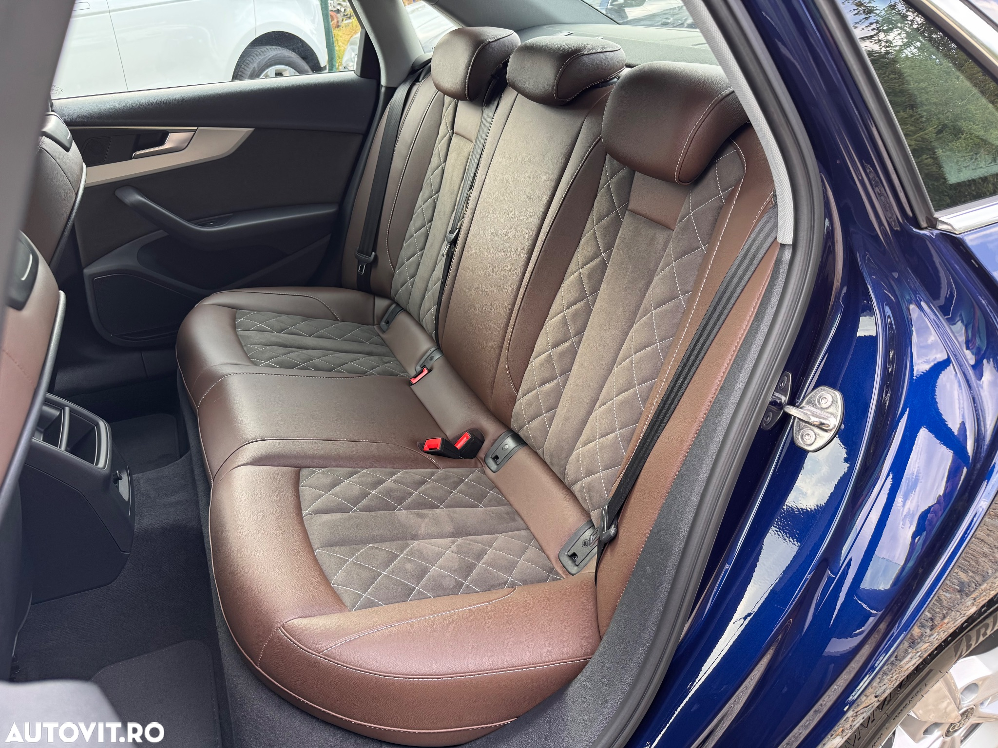 Audi A4 Avant 2.0 35 TDI S tronic MHEV S Line - 30