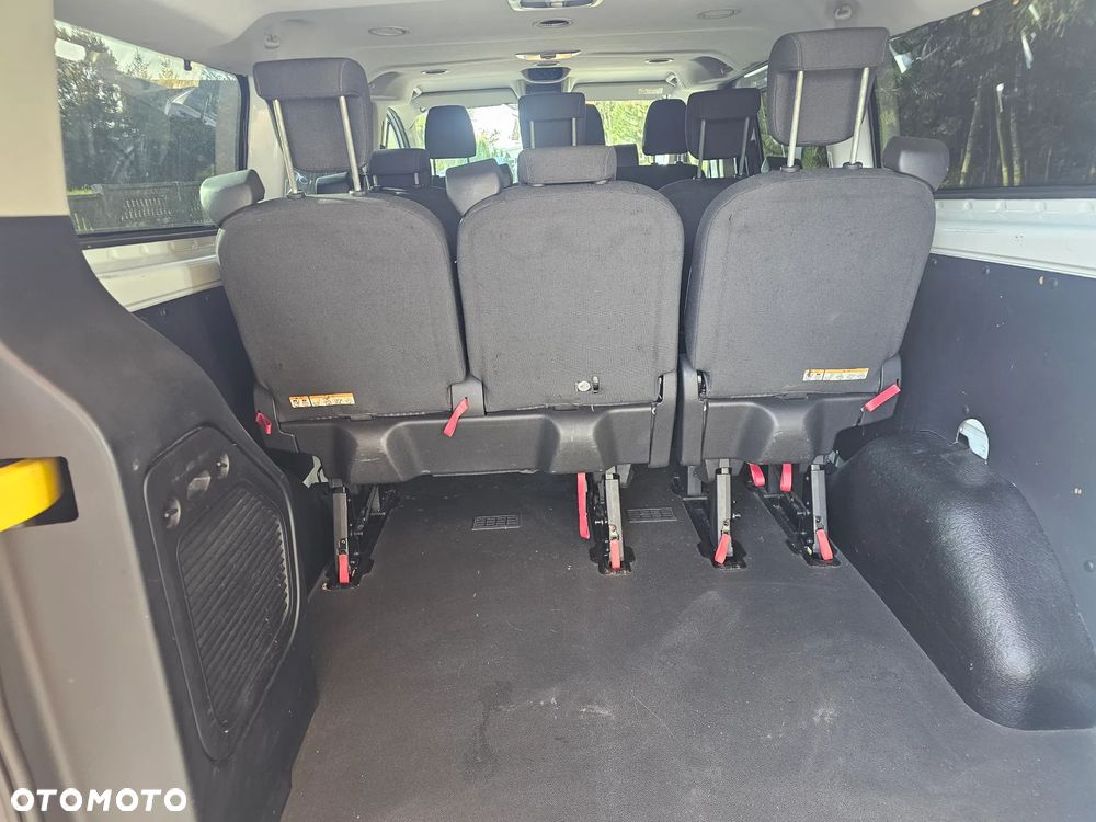 Ford Transit - 21