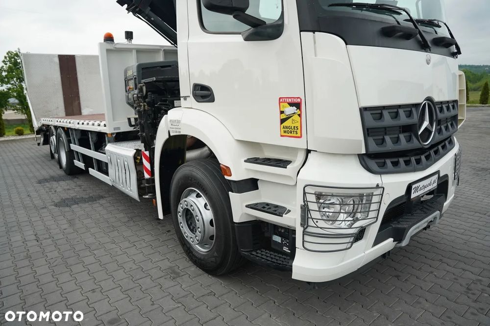 Mercedes-Benz AROCS 2533/ 6X2 / LAWETA + HDS HIAB 188 B-2 / NAJAZDY HYDRAULICZNE / WYCIĄGARKA / OŚ PODNOSZONA - 11