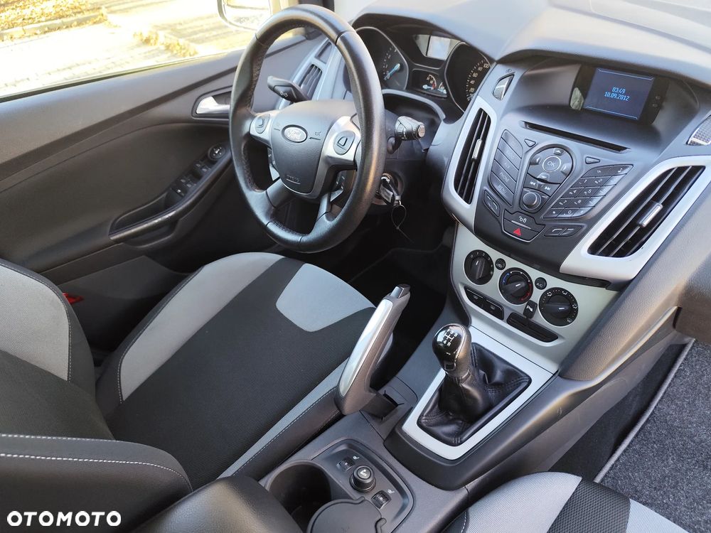 Ford Focus 1.6 TI-VCT Champions Edition - 15