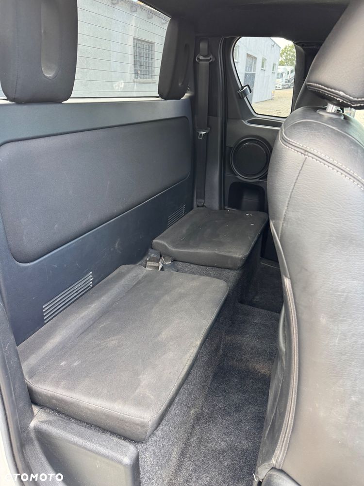 Toyota Hilux - 13