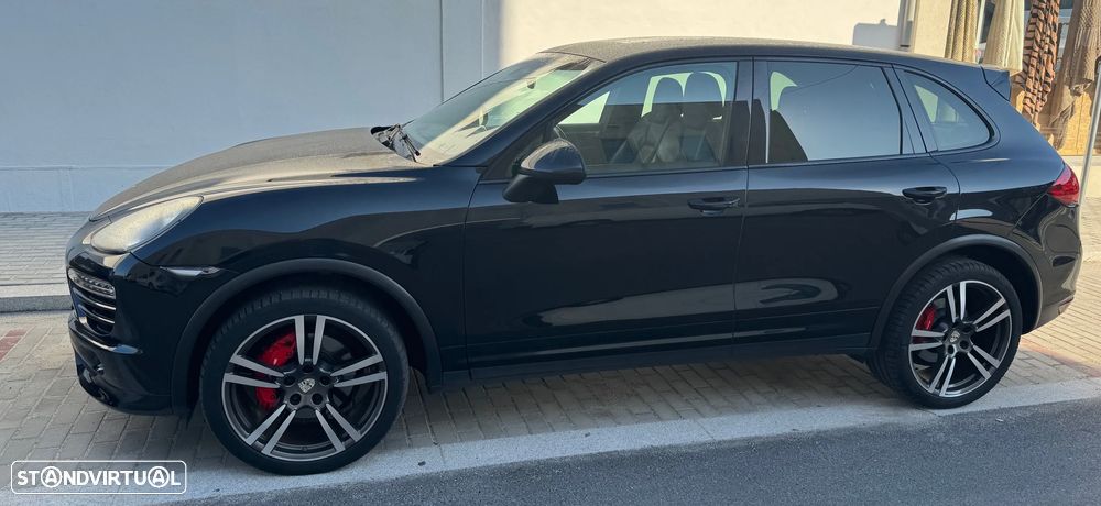 Porsche Cayenne Diesel Tiptronic S - 3