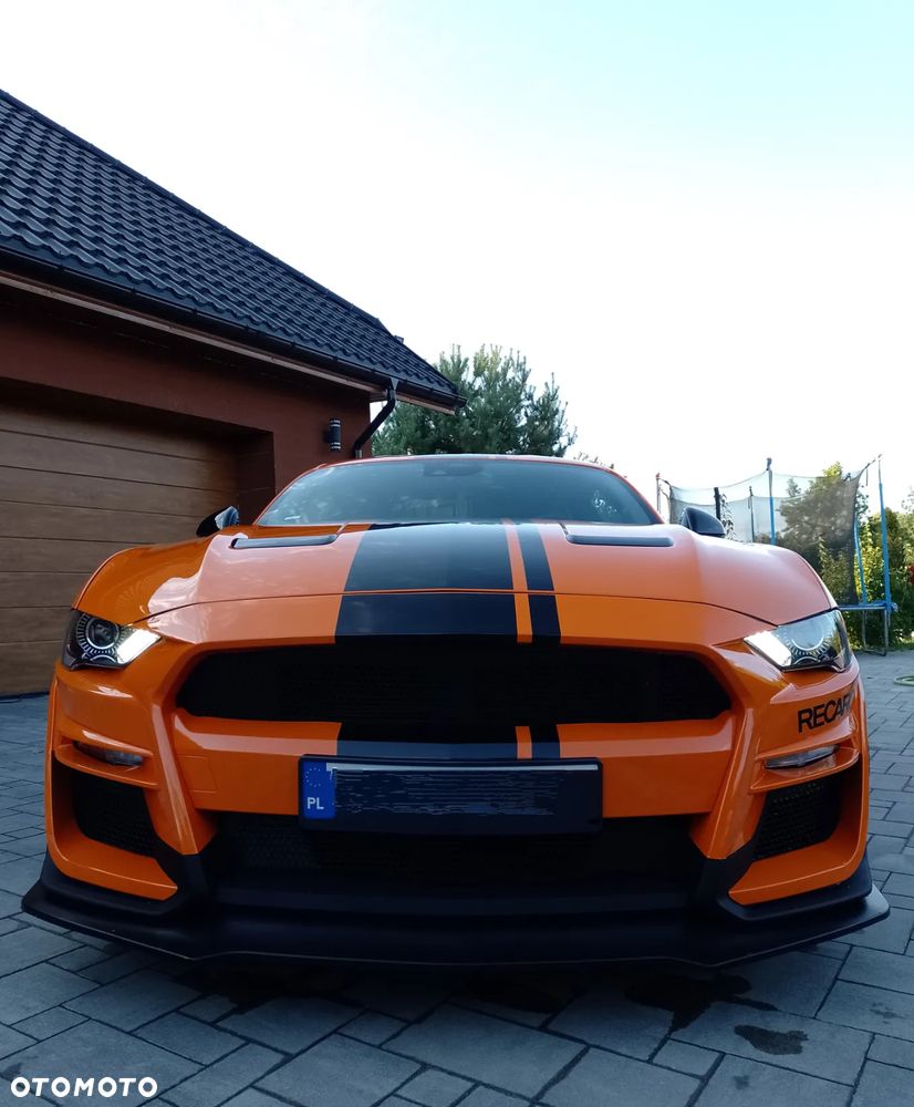 Ford Mustang - 7