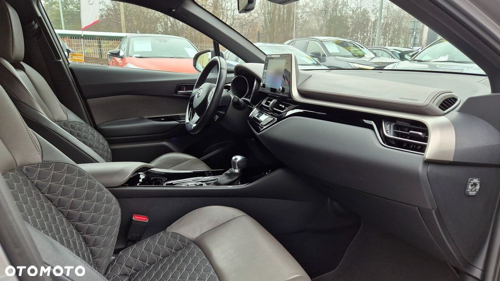 Toyota C-HR 1.8 Hybrid Executive - 6