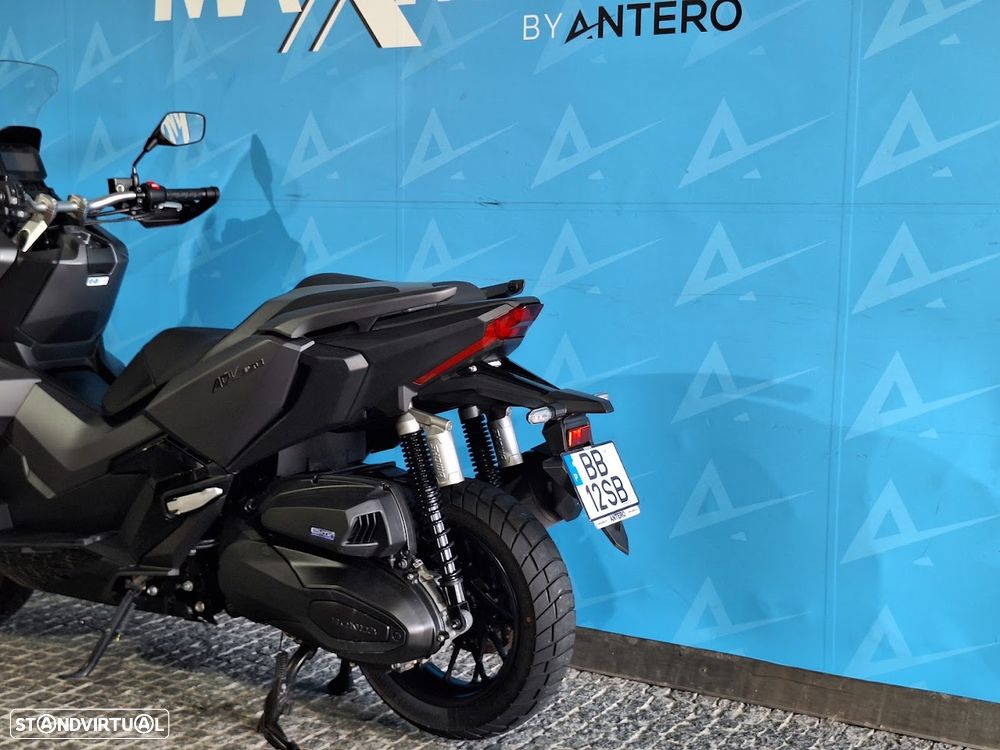Honda ADV - 7