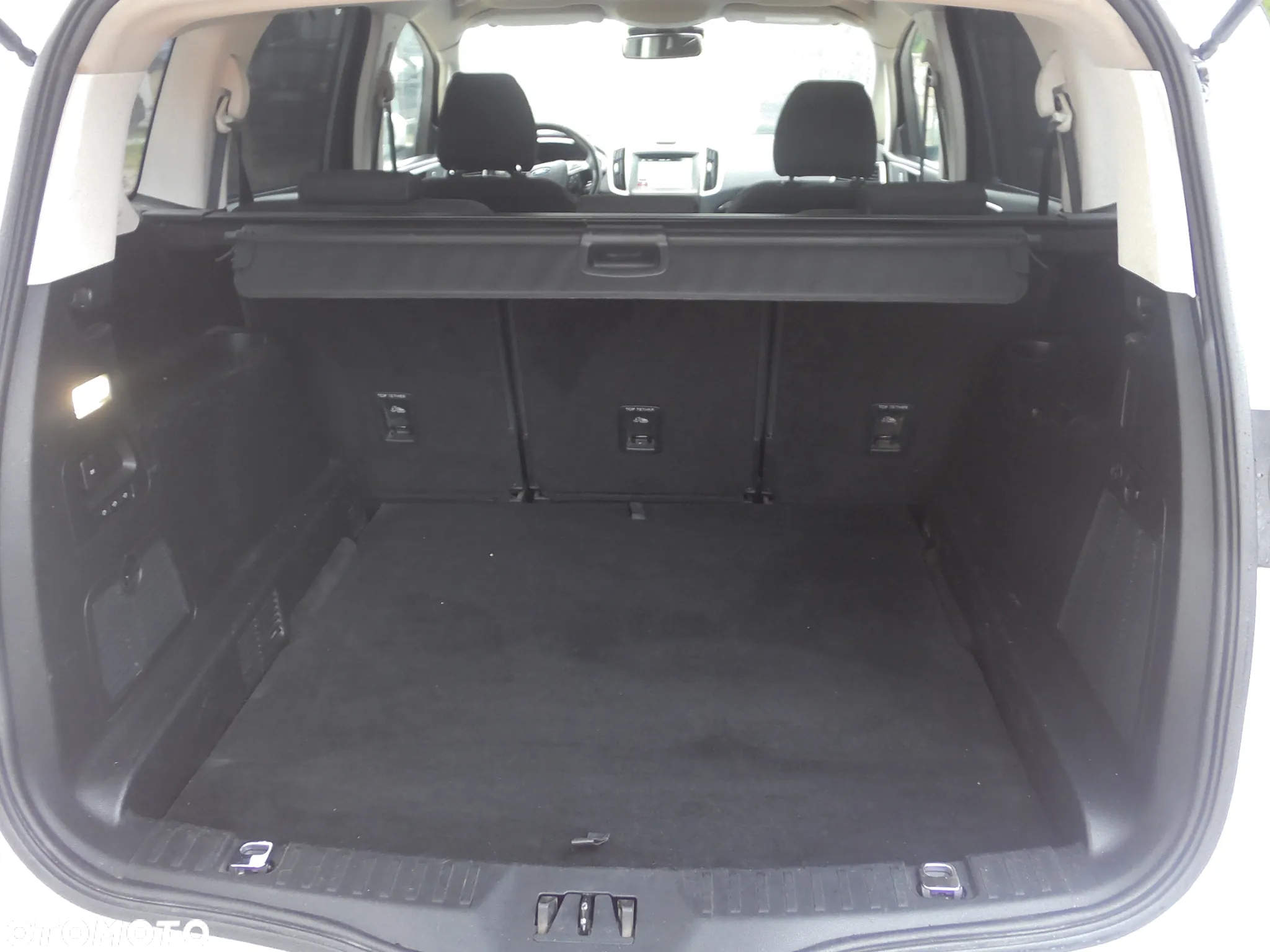 Ford S-Max 2.0 TDCi 4WD Titanium PowerShift - 11