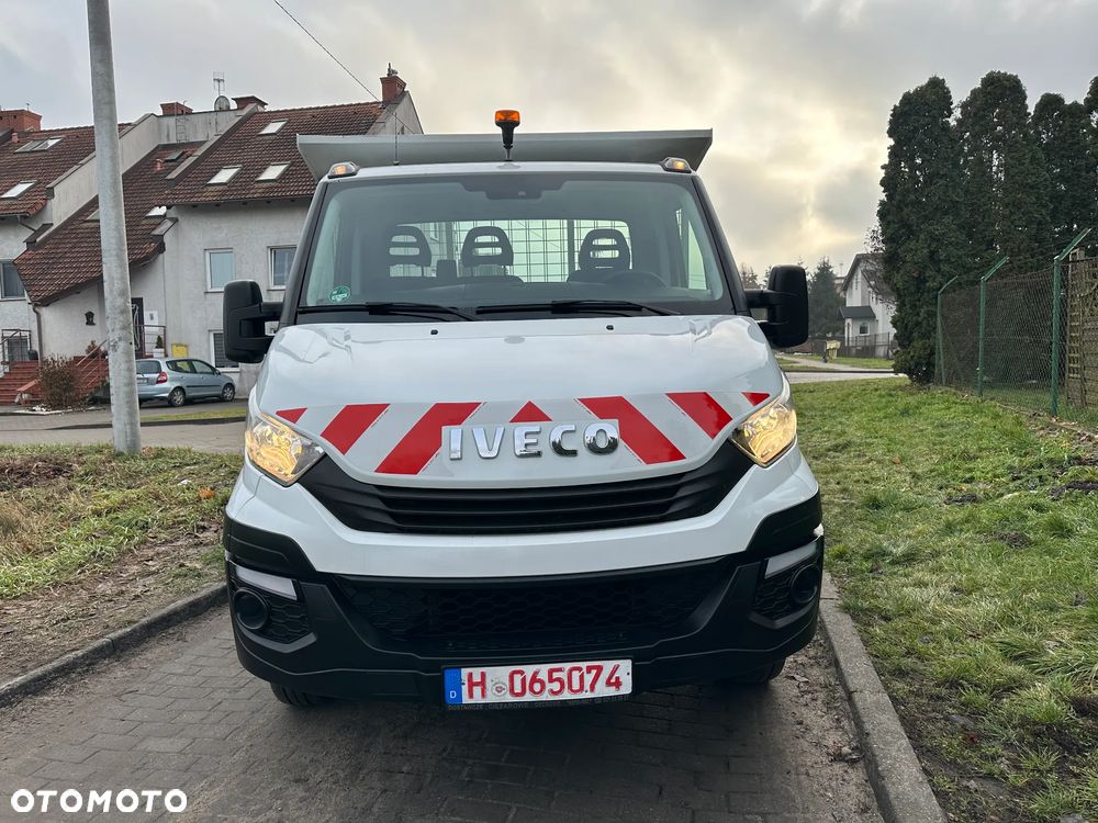 Mitsubishi FUSO KIPER WYWROTKA 3,0 - 6