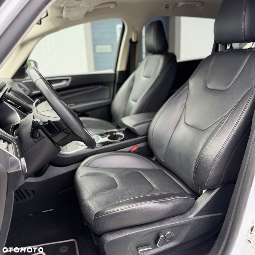 Ford S-Max - 18