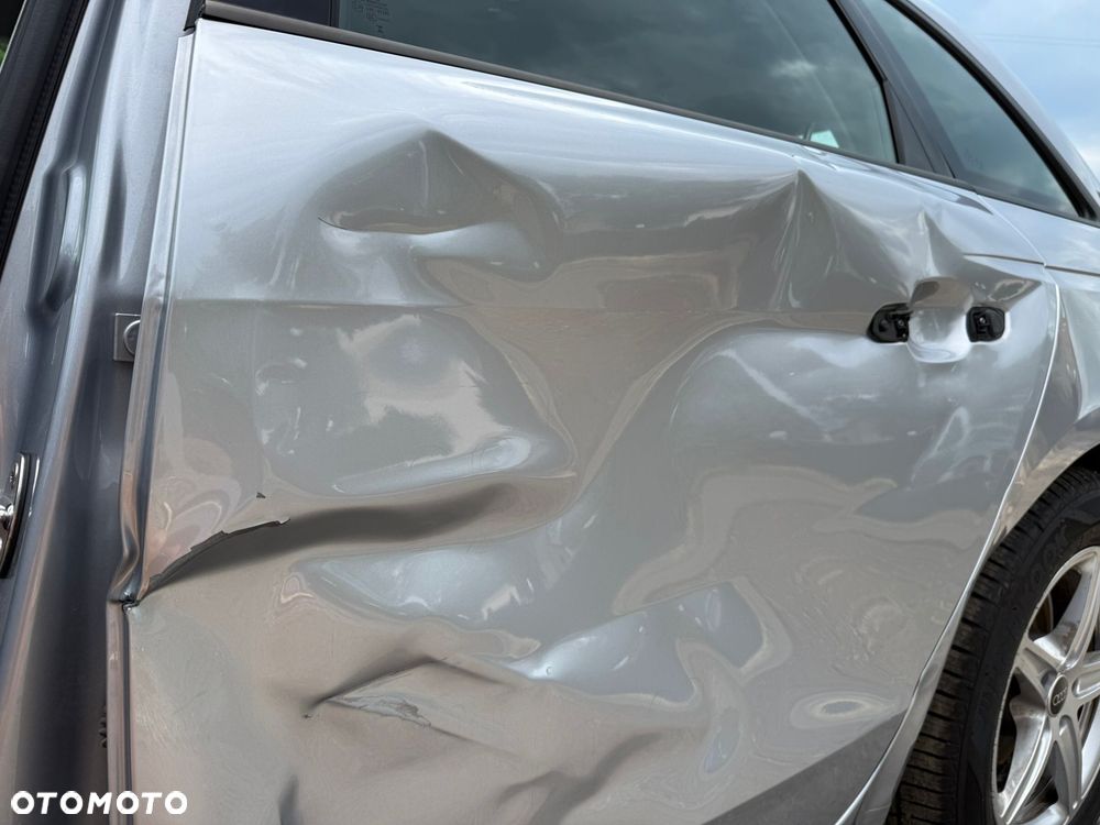 Audi A4 Avant 35 TFSI mHEV S tronic - 11