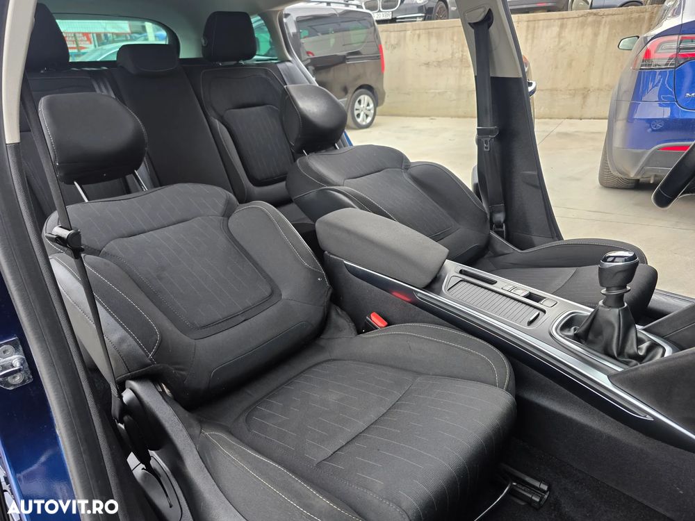 Renault Megane ENERGY dCi 110 INTENS - 16