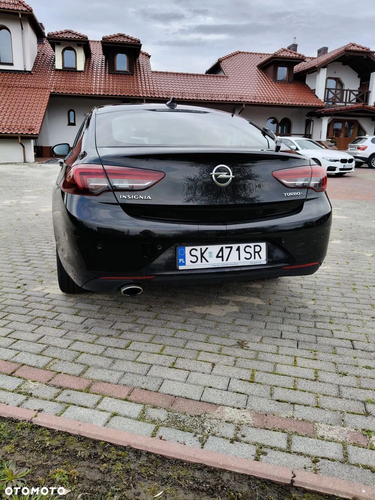 Opel Insignia - 11