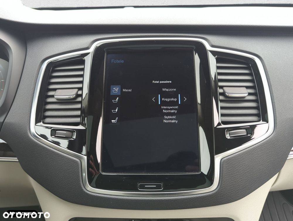 Volvo XC 90 - 28