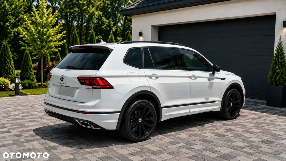 Volkswagen Tiguan 2.0 TSI 4Mot Perfectline R-Style DSG - 4