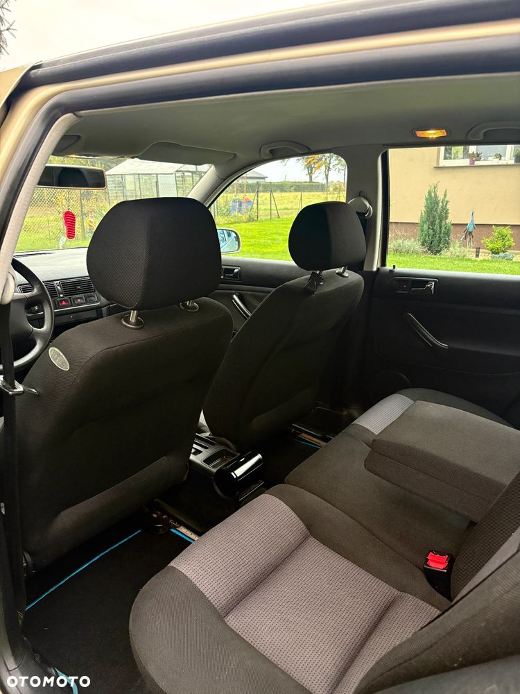 Volkswagen Golf - 13