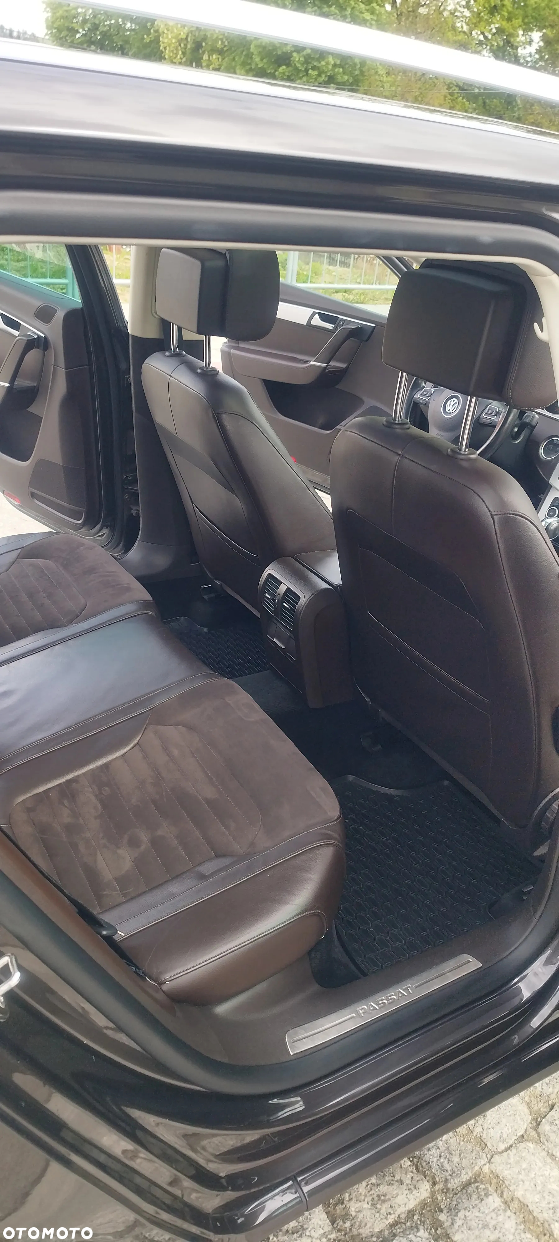 Volkswagen Passat Variant 2.0 Blue TDI DSG SCR Highline - 10