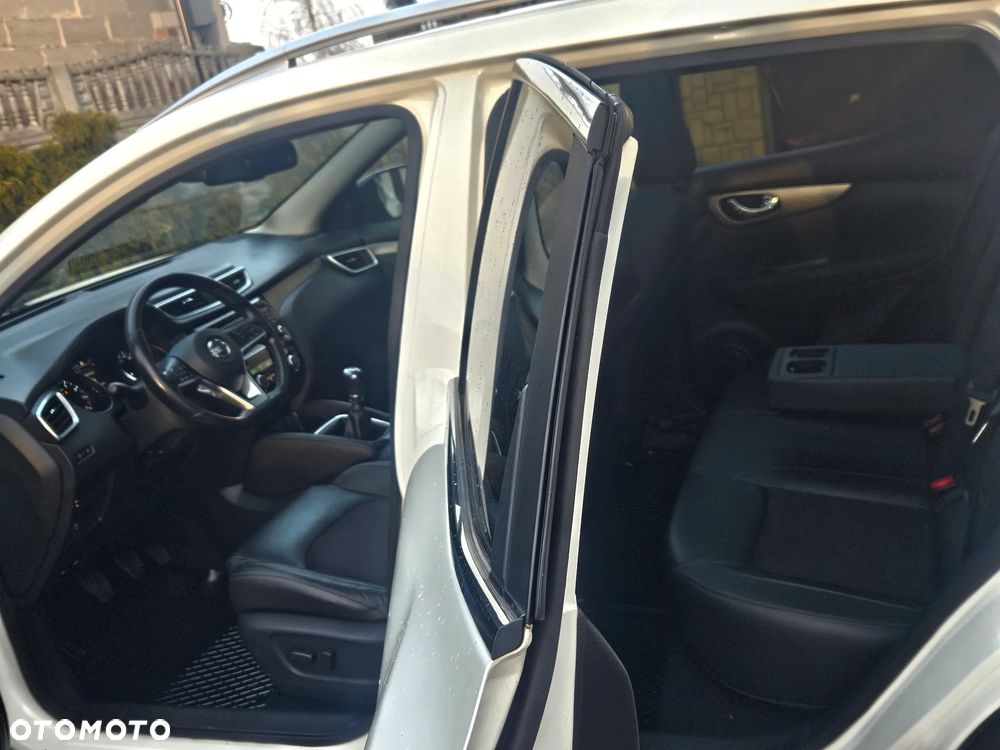 Nissan Qashqai 1.2 DIG-T 360 - 5